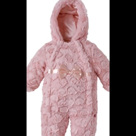 wippette baby snowsuit
